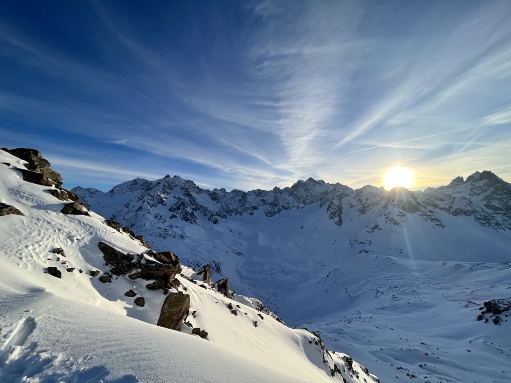 The Secrets to Finding the Best Snow Off-Piste. Sergei Poljak