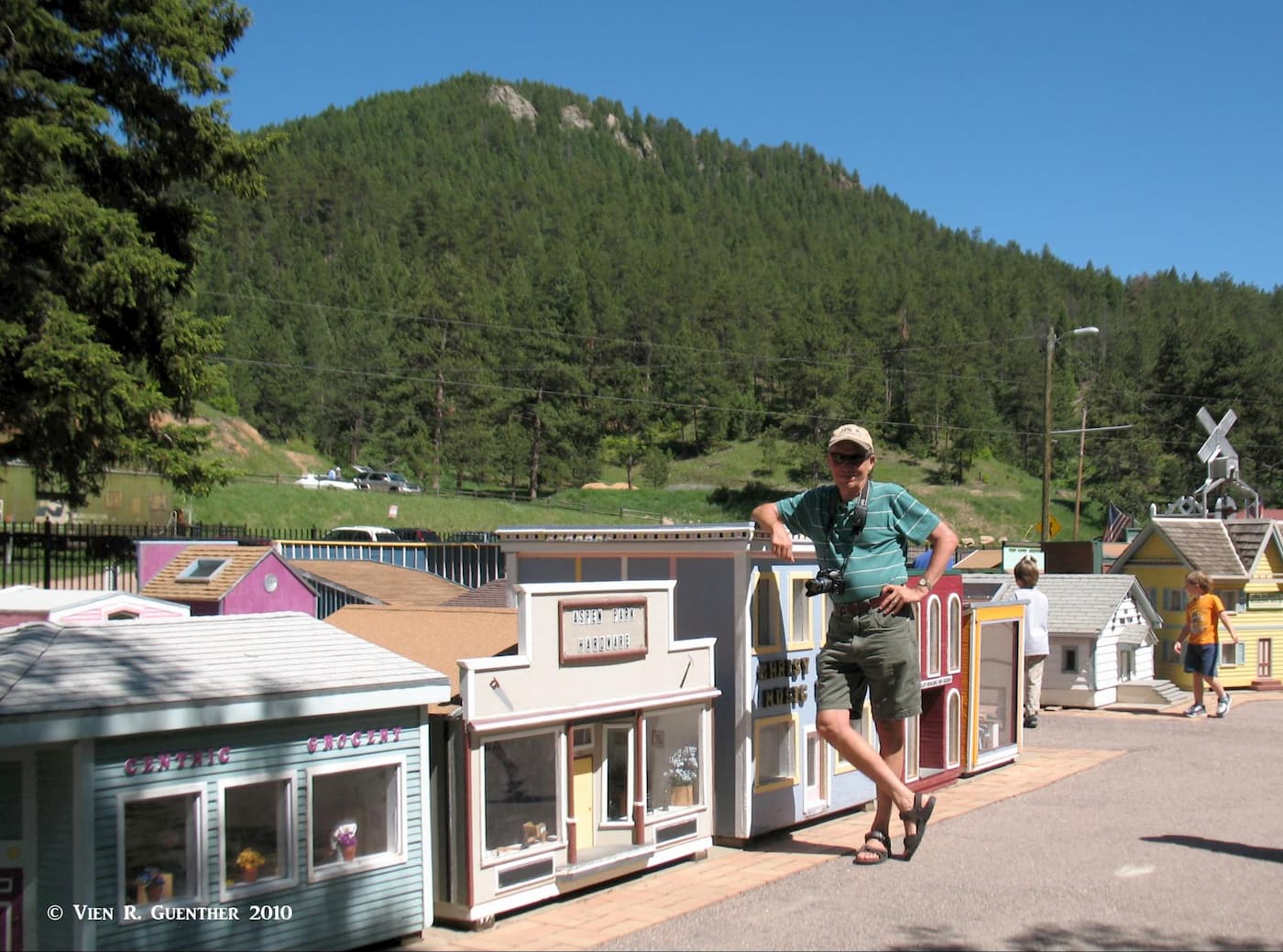 Tiny Town. Alderfer/Three Sisters Park