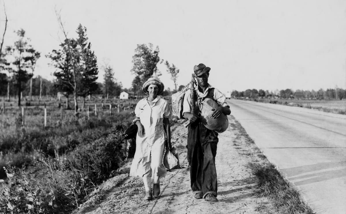 'Oakies' couple migrating in ARkansas