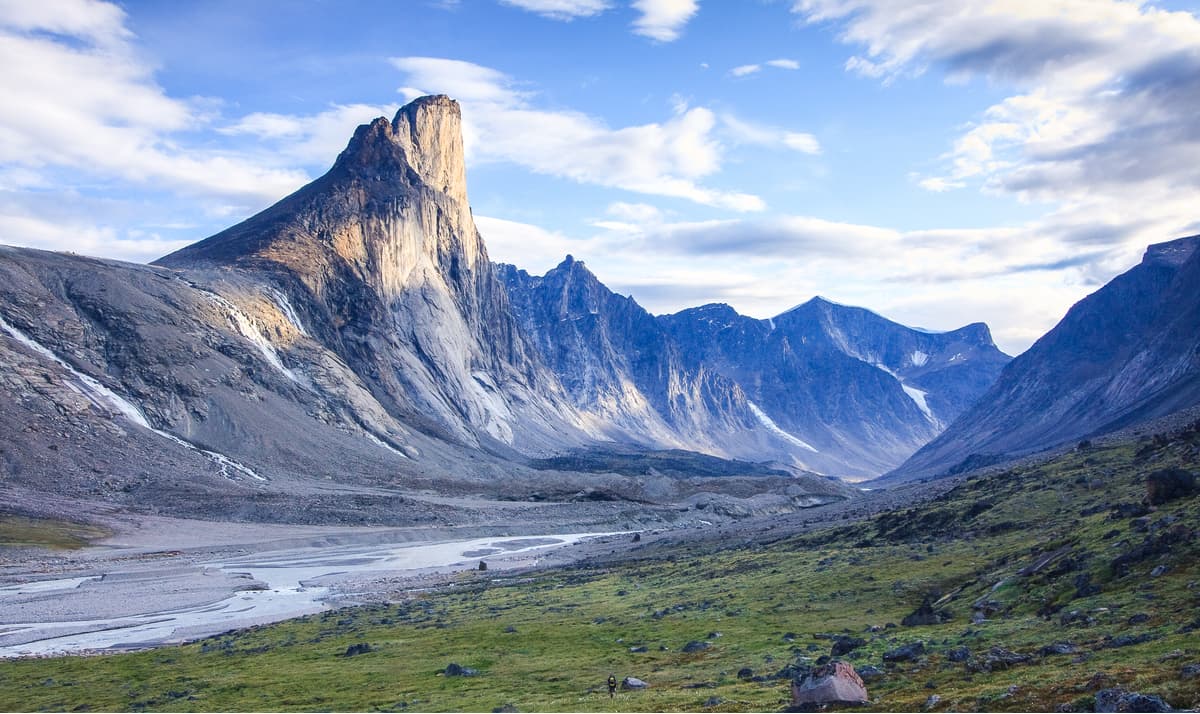 Baffin-Mount-Thule.jpg