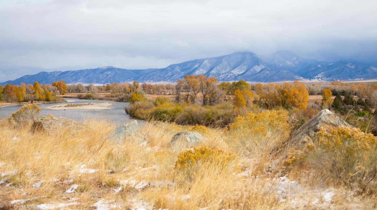 Beaverhead River. Beaverhead Mountains