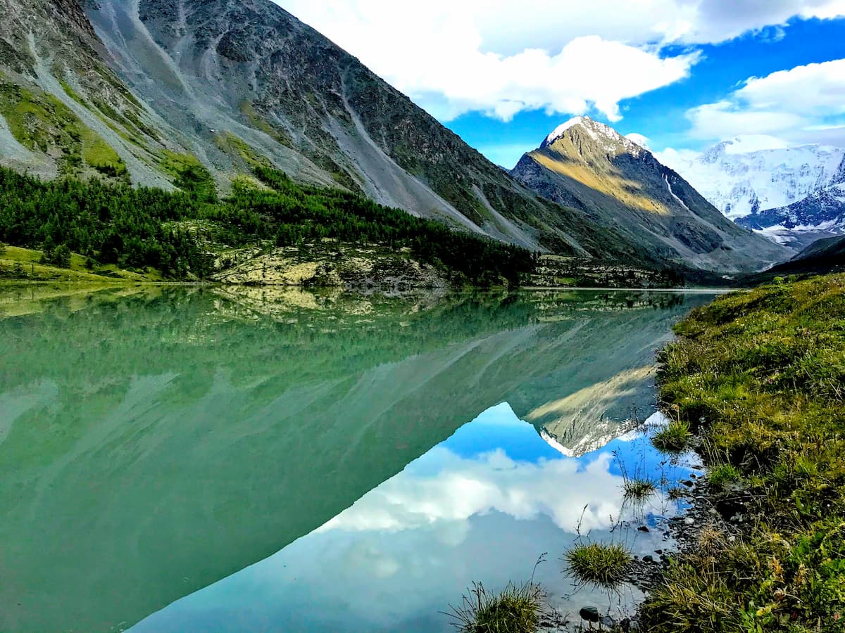 Akkem Lake. Belukha. Belukha Nature Park