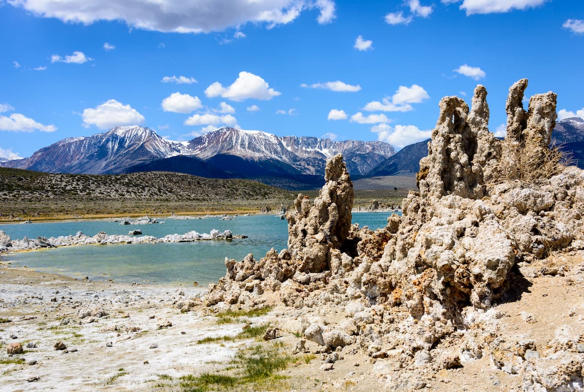 Mono Lake. Bodie Mountains
