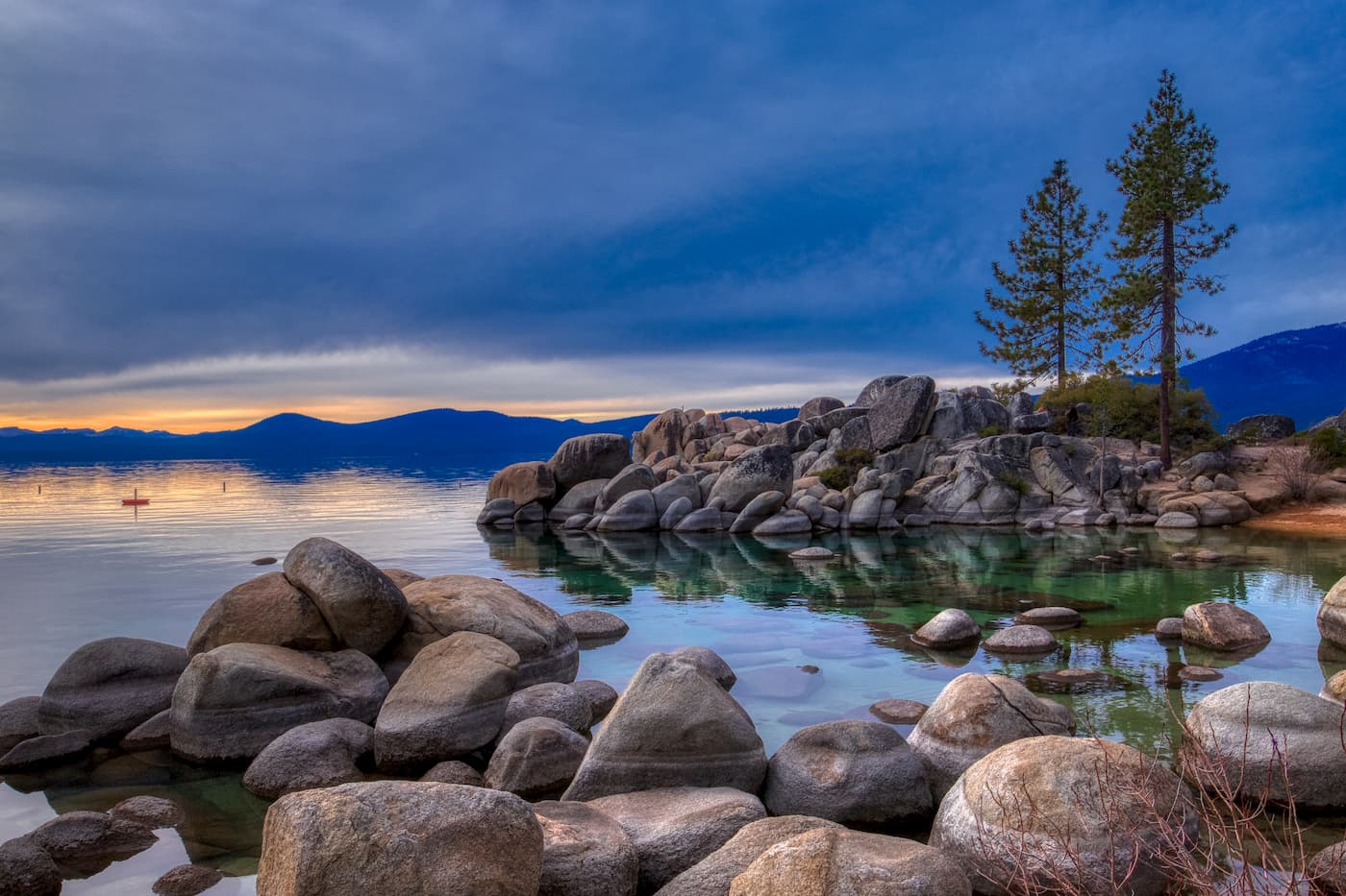 Lake Tahoe,  Carson Trail