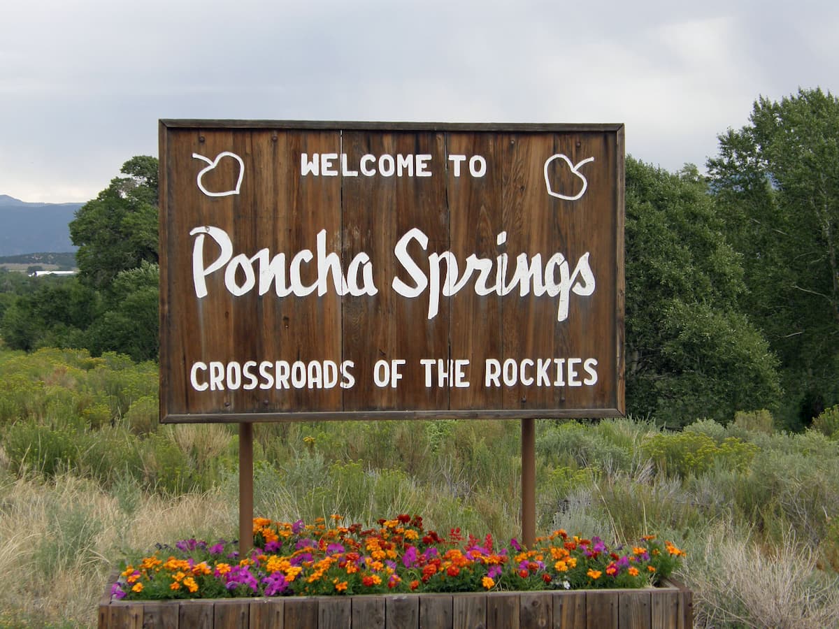 Poncha Springs. Chaffee County Mountains