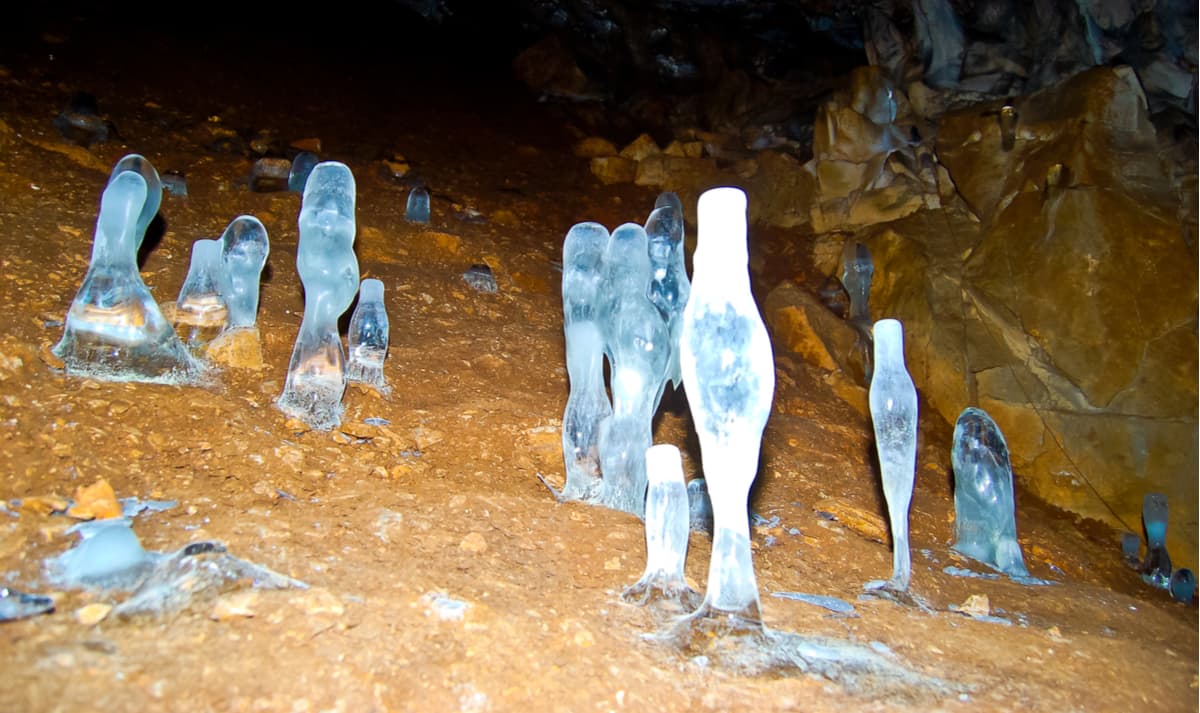 Friendship Cave. Deer Brooks Nature Park