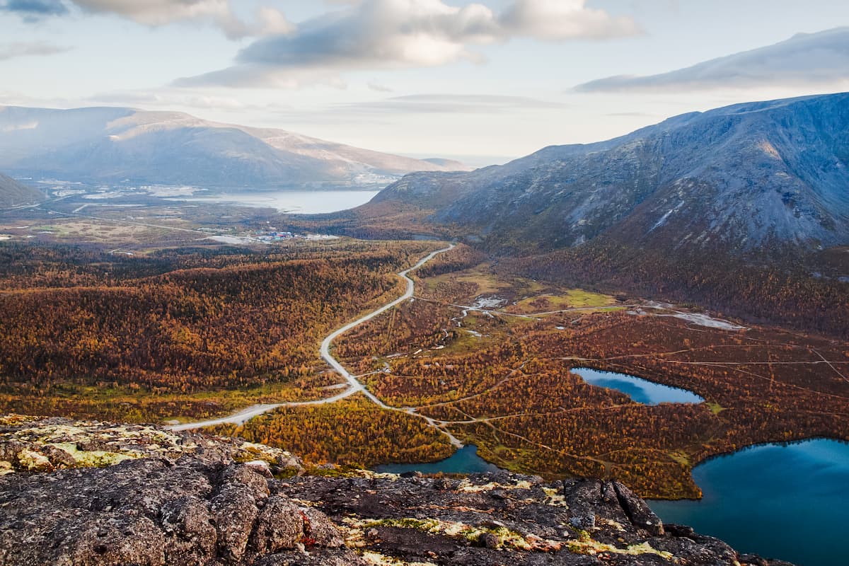 Road to Kirovsk city. Khibiny mountains.