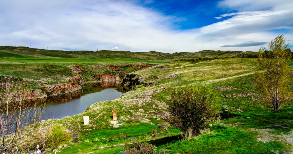 Akhuryan river , Lake Arpi National Park