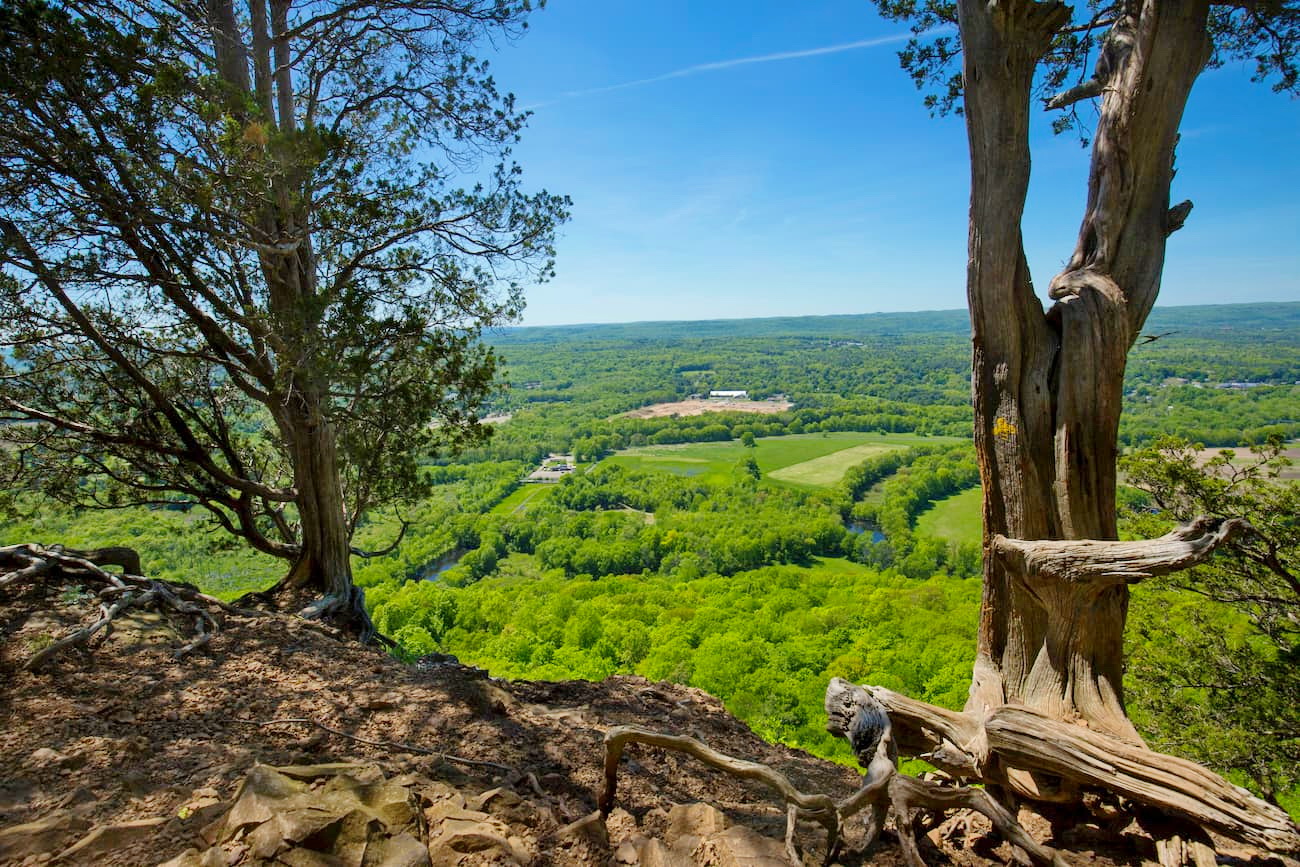Metacomet Ridge Mountains