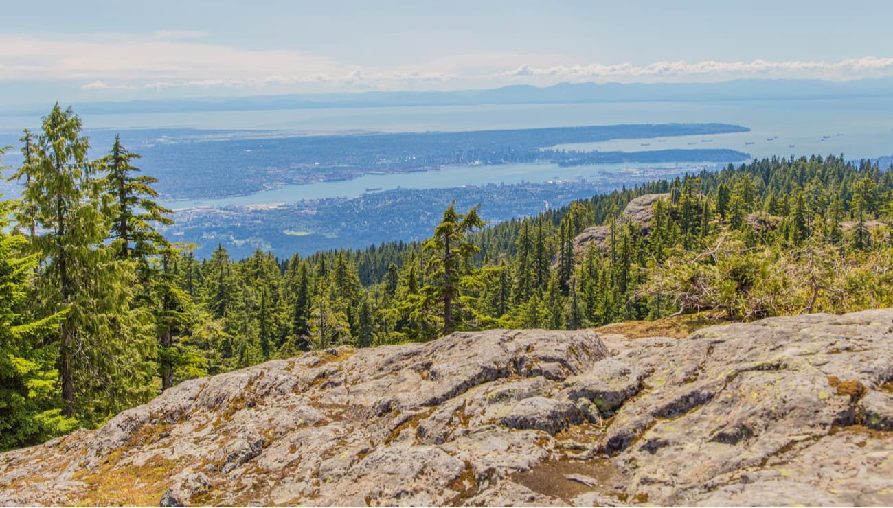 Mount Seymour Provincial Park. Dog Mountain
