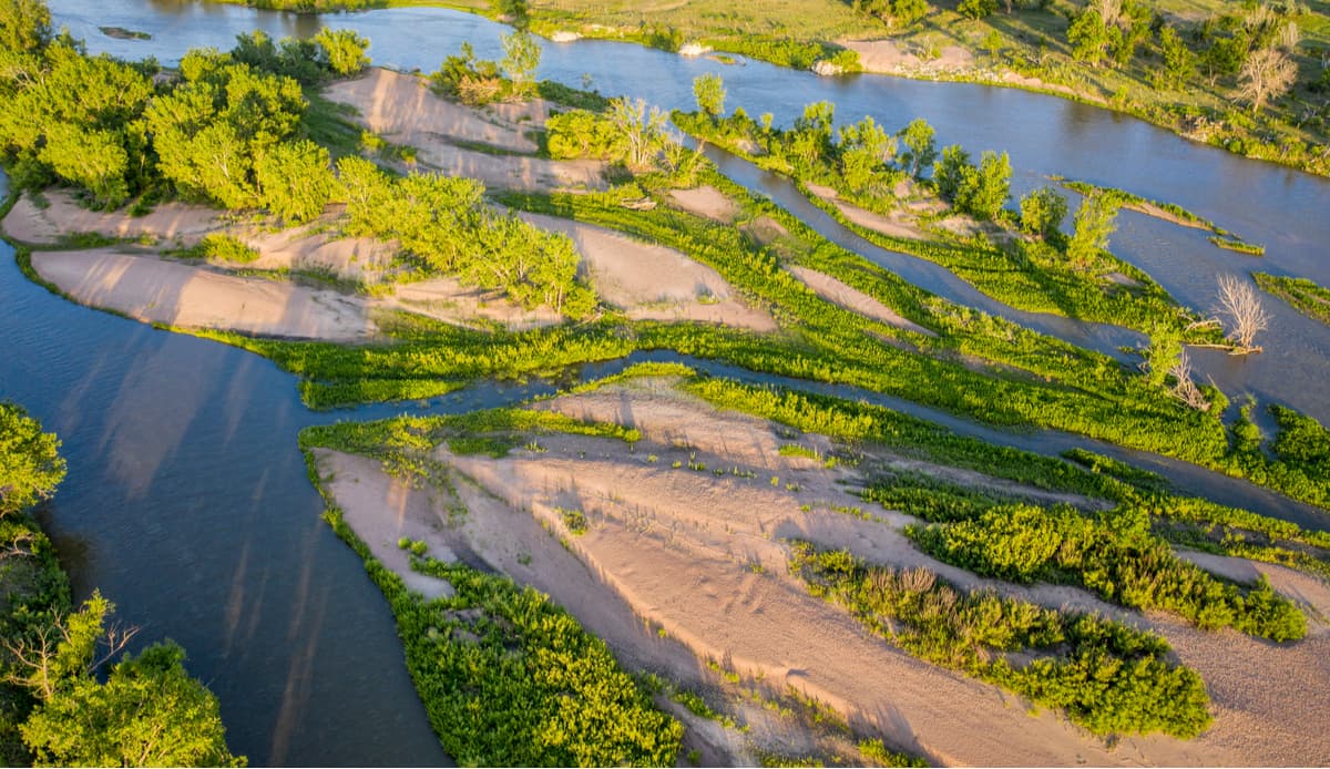 Nebraska Mountains   Nebraska Platte River 