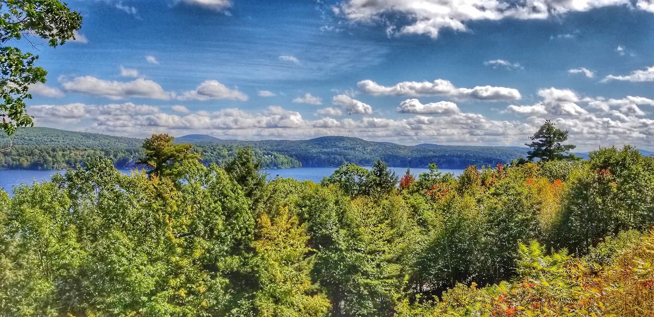 Lake Winnipesaukee. Ossipee Mountains