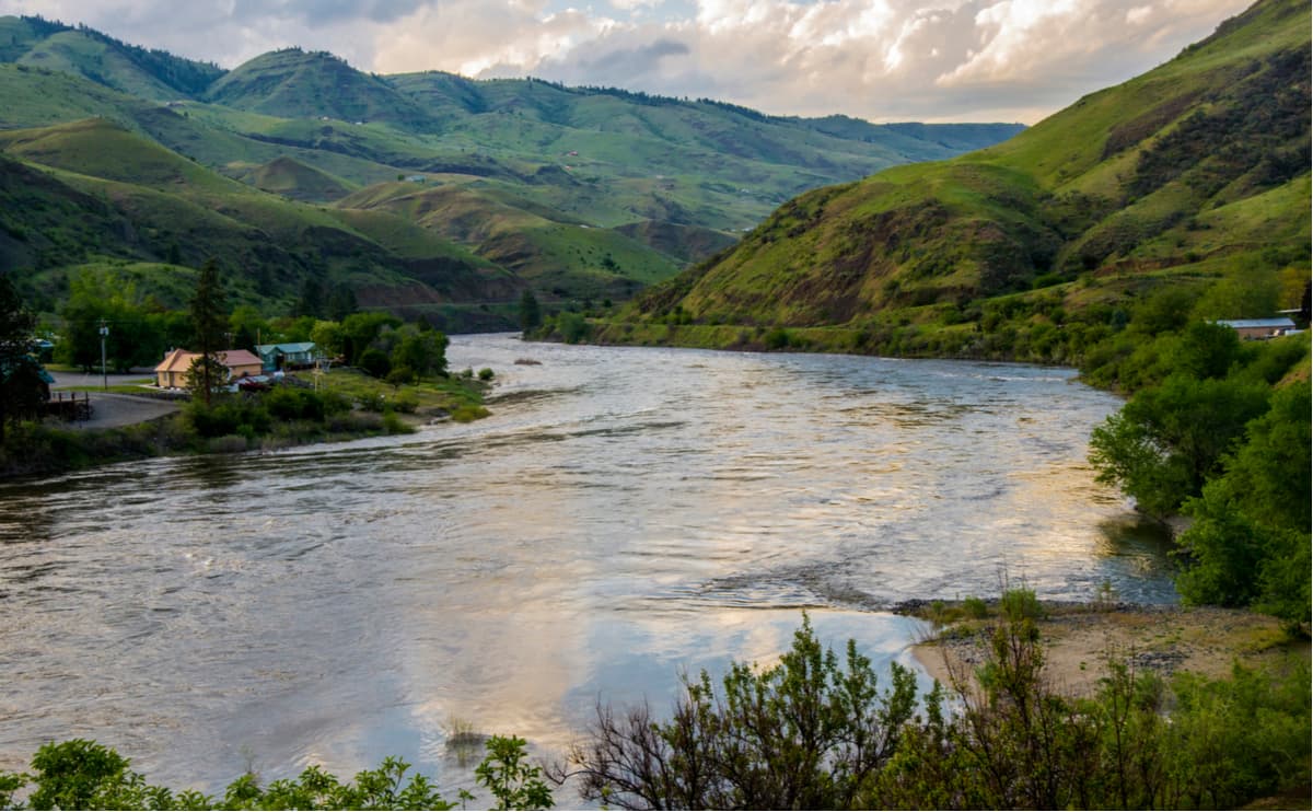 Snake River Basin, Salmon River Canyon (tributary to Snake River), between Grangeville and Riggins