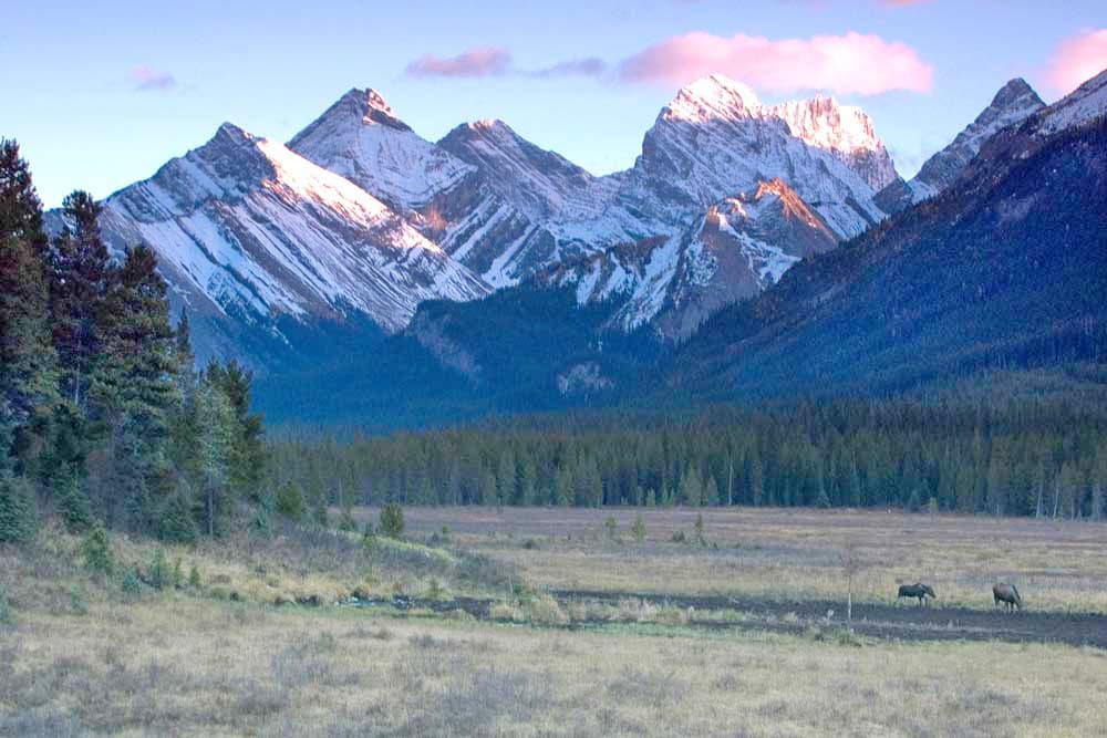 Mount Engadine Lodge. Spray Valley Provincial Park