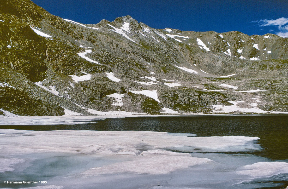 Bear Lake, Mount Harvard
