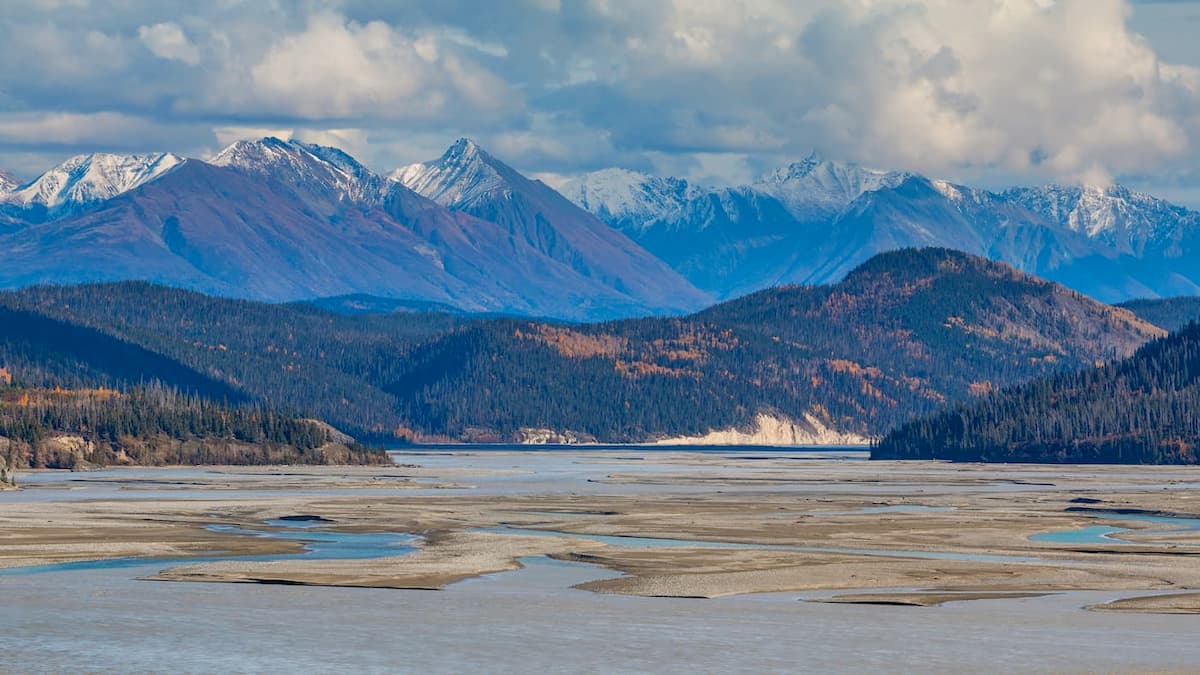 Copper River neaк Wrangell–St. Elias National Park