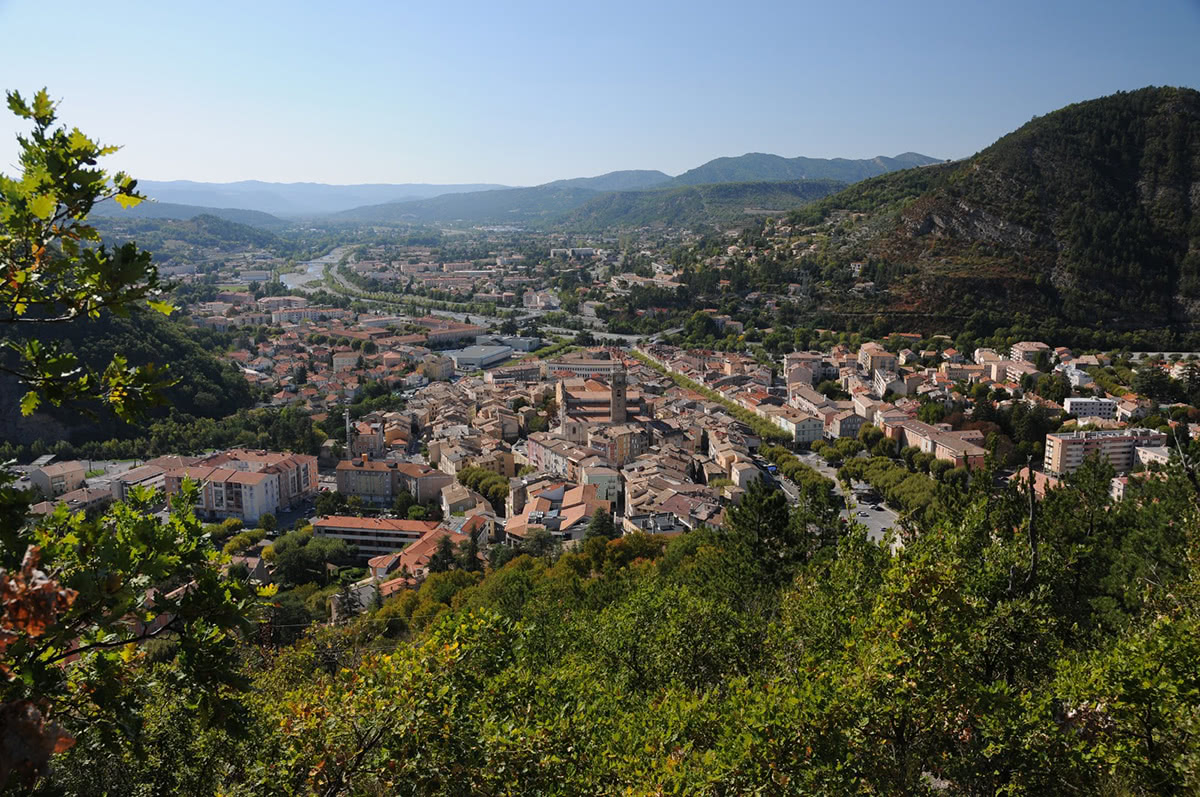 Dignes-les-Bains as seen from the south