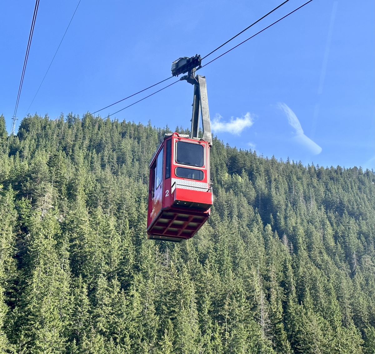 Intschi-Arnisee gondola in the canton of Uri, Switzerland