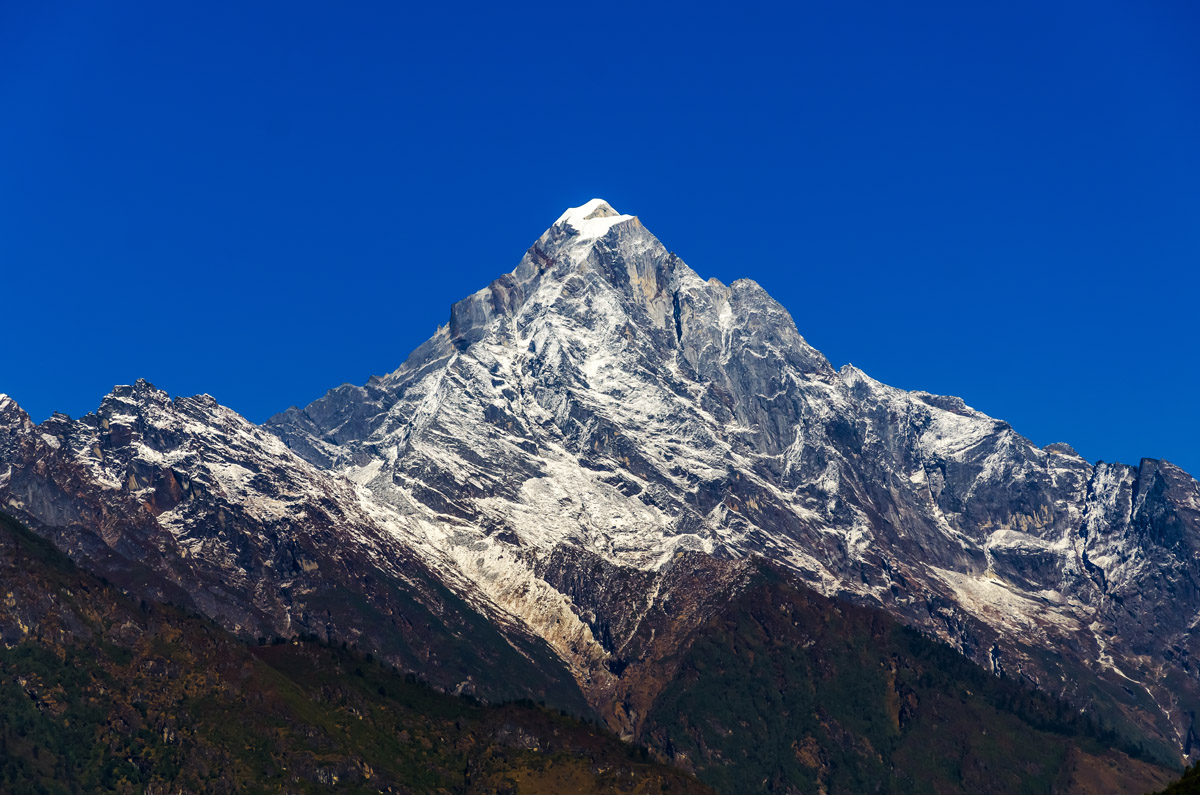 Nupla view from Lukla