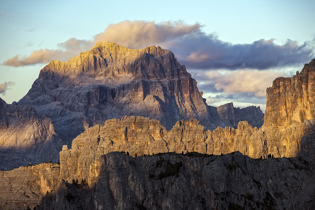 Punta Sorapis desde Paso Giau