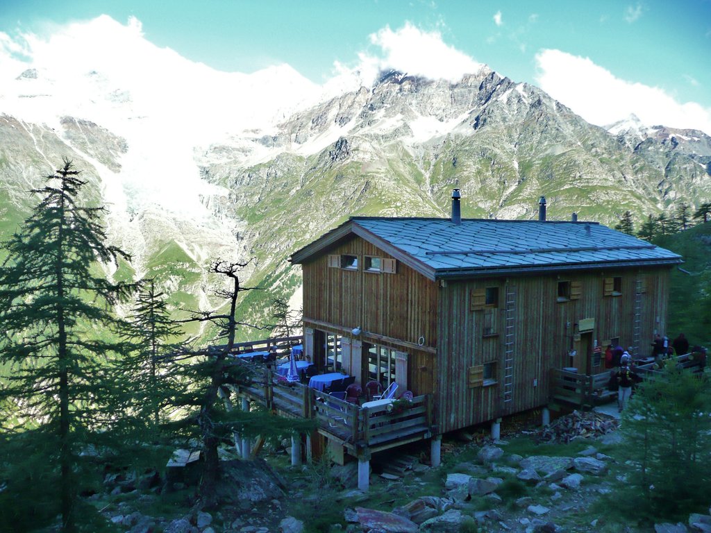 Photo №2 of Europahütte