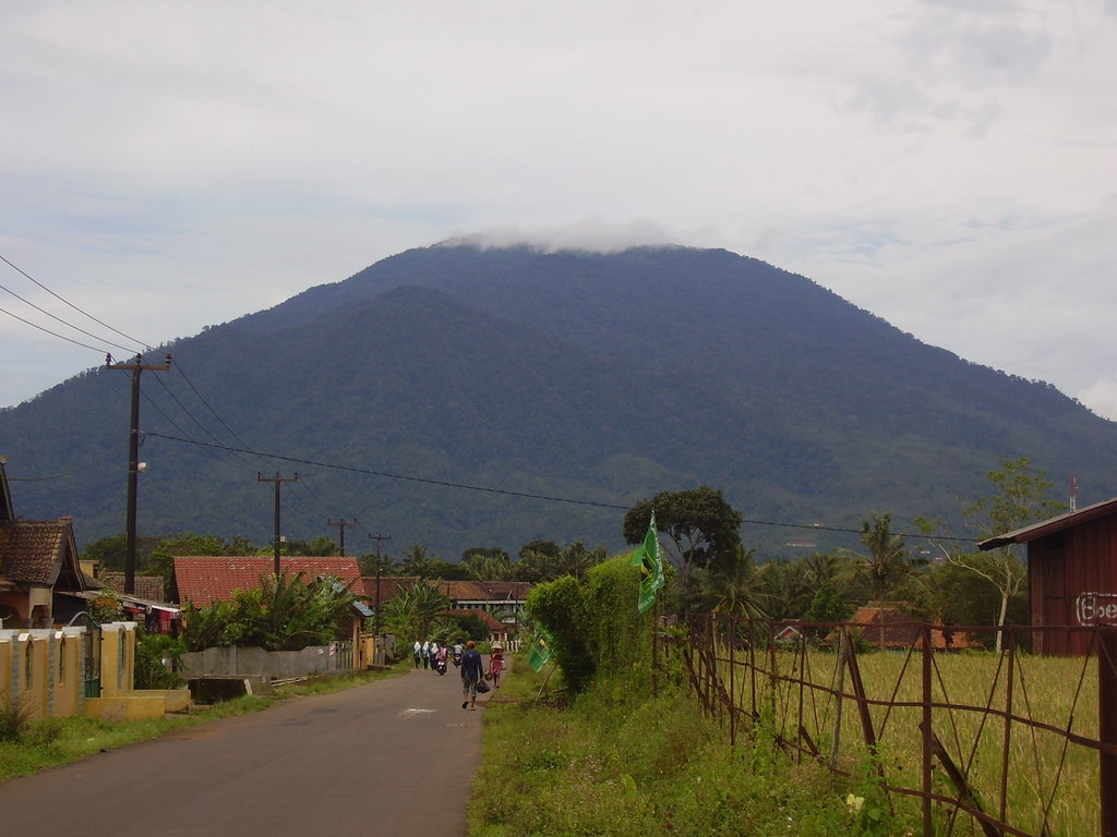 Photo №1 of Gunung Karang