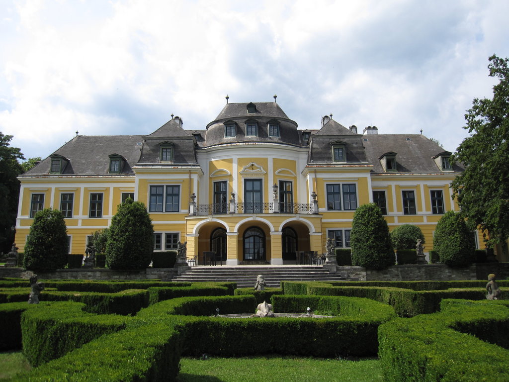 Photo №1 of Schloss Neuwaldegg