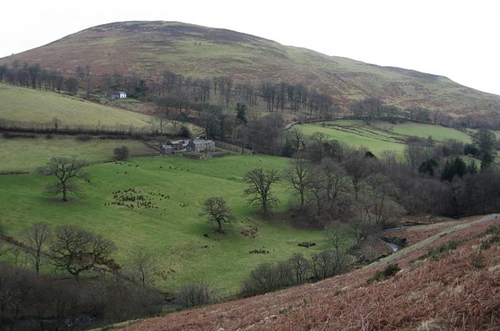 Photo №2 of Ling Fell