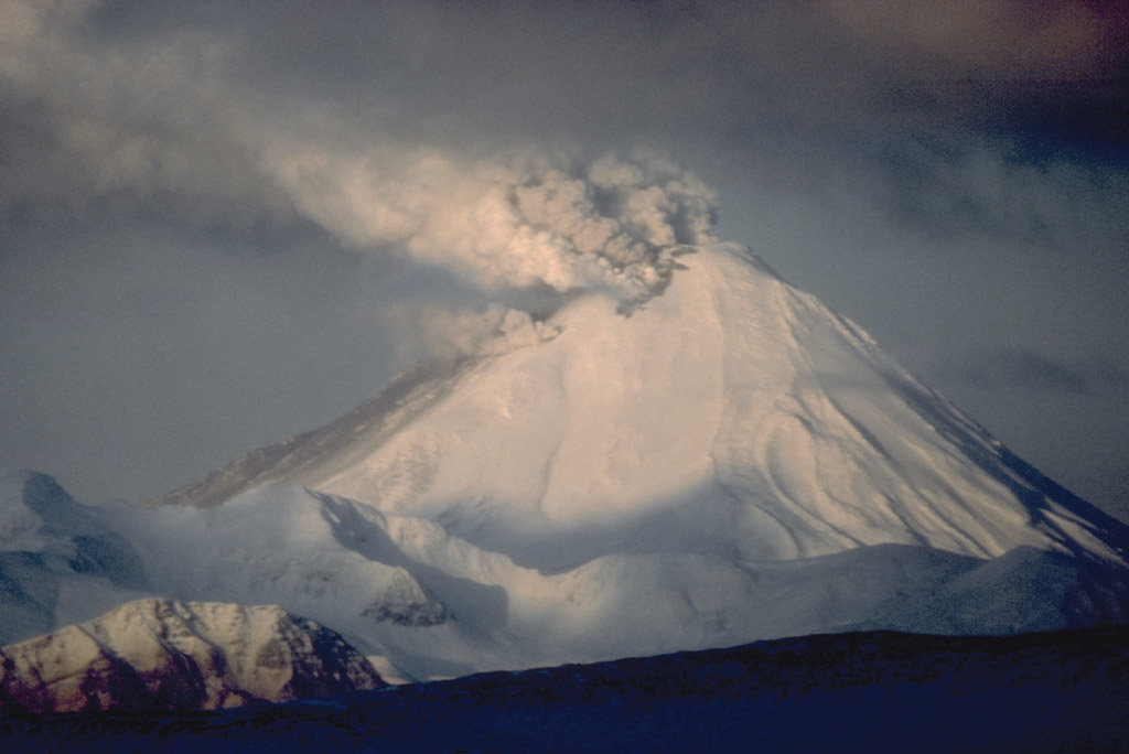 Photo №1 of Kanaga Volcano
