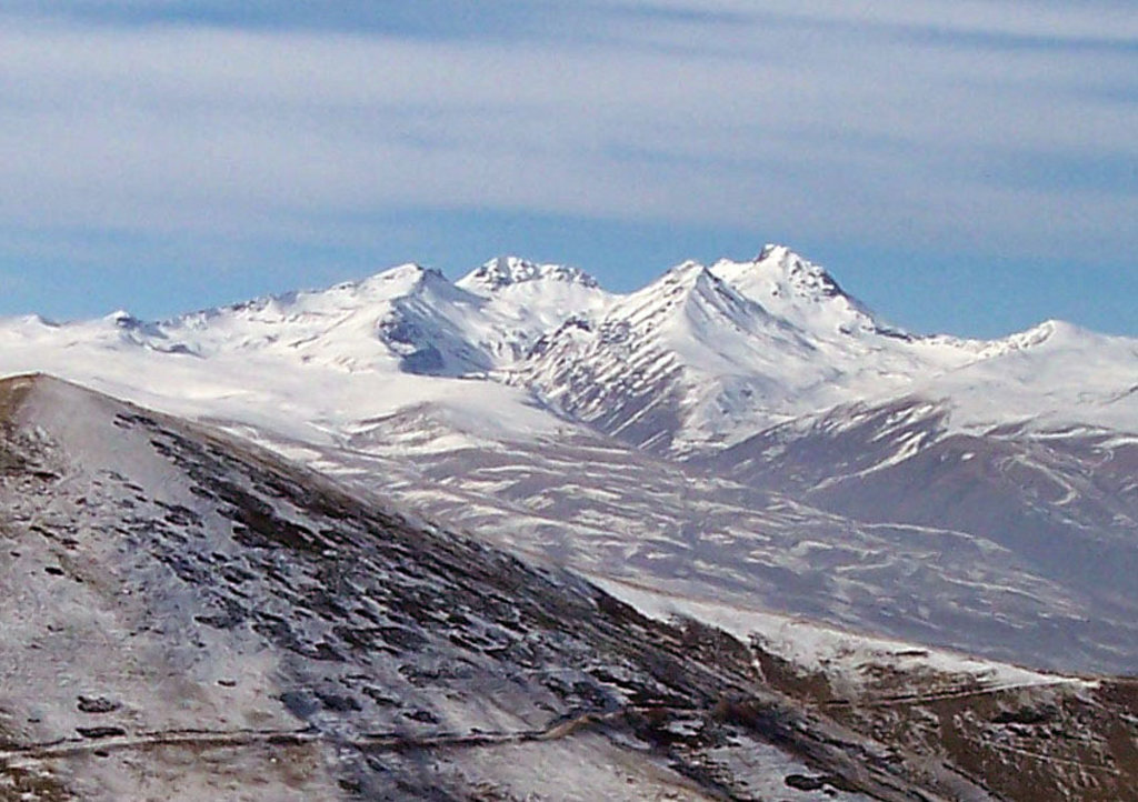 Photo №3 of Aragats - North false peak