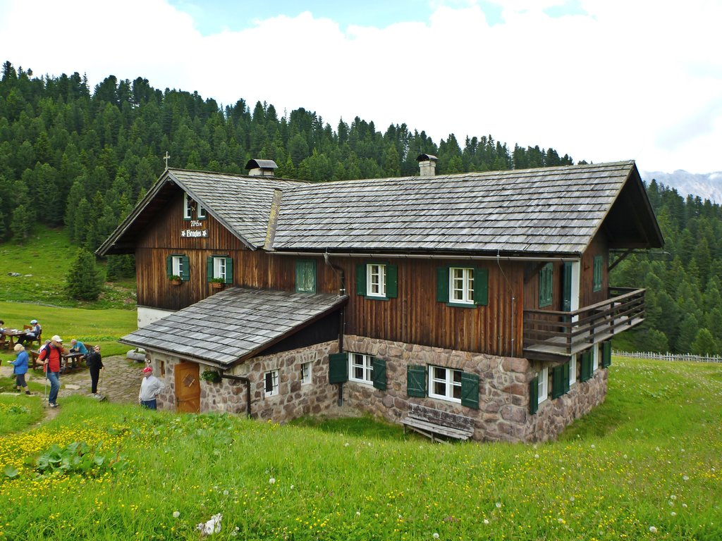 Photo №3 of Brogleshütte