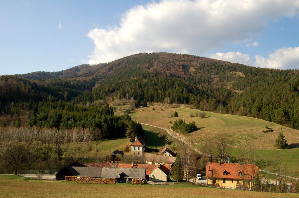 Photo №1 of Almesbrunnberg