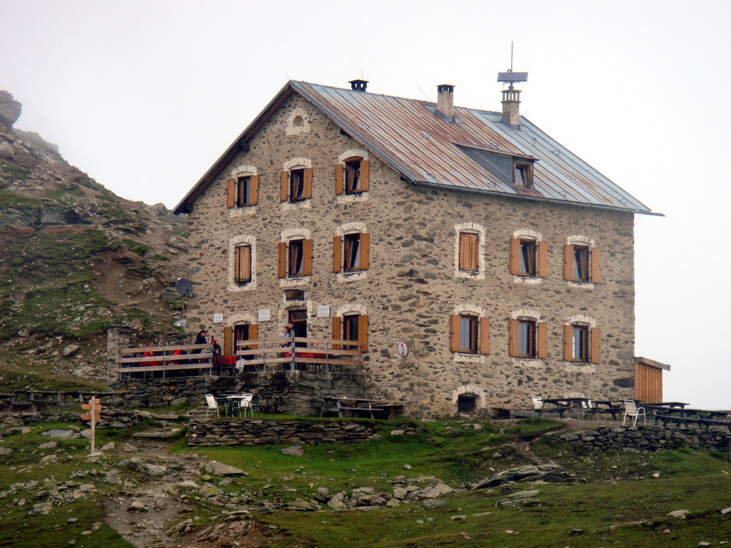 Photo №2 of Hintergrathütte - Rifugio del Coston