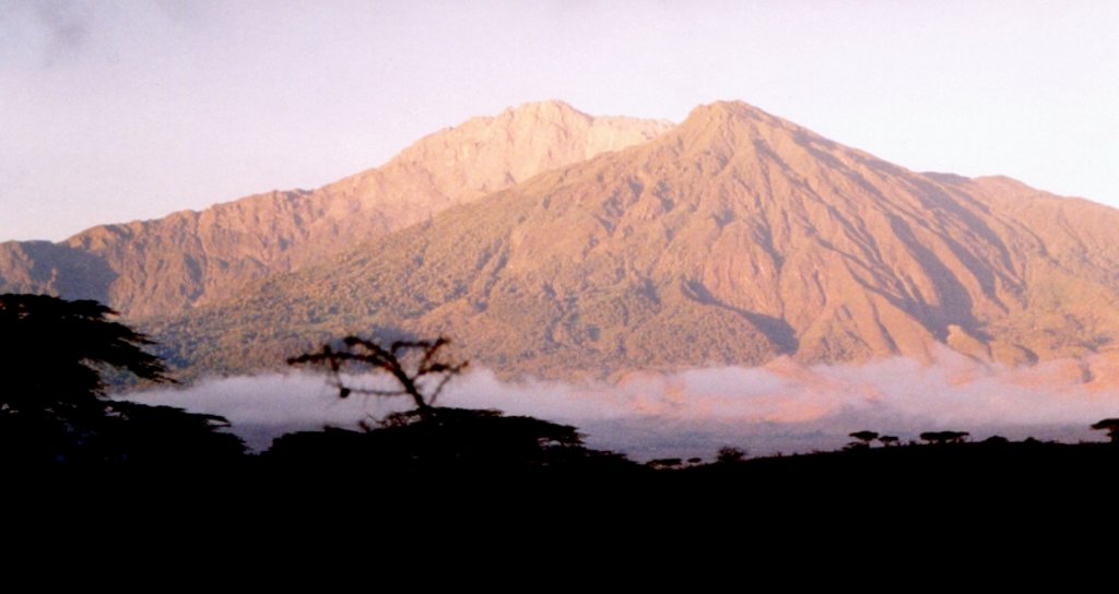 Photo №3 of Mount Meru Ashcone