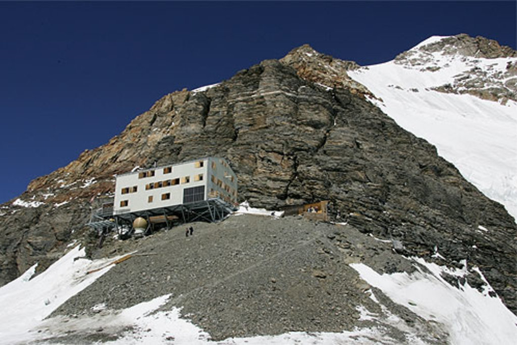Photo №3 of Mönchsjochhütte