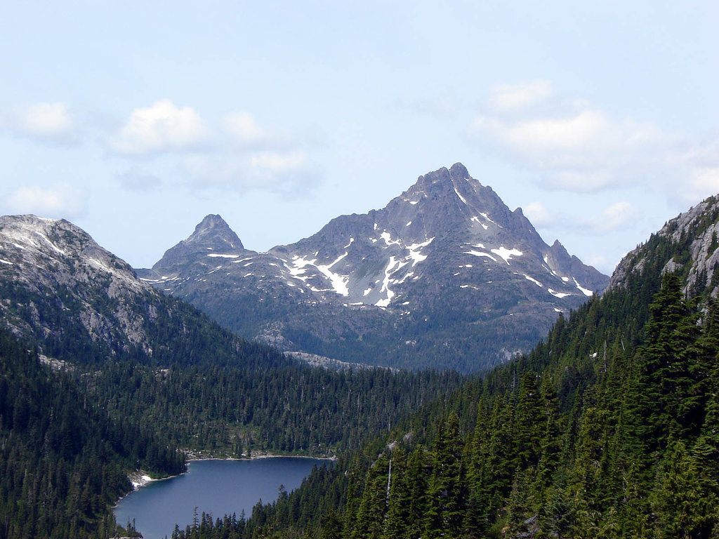 Photo №1 of Garibaldi Peaks