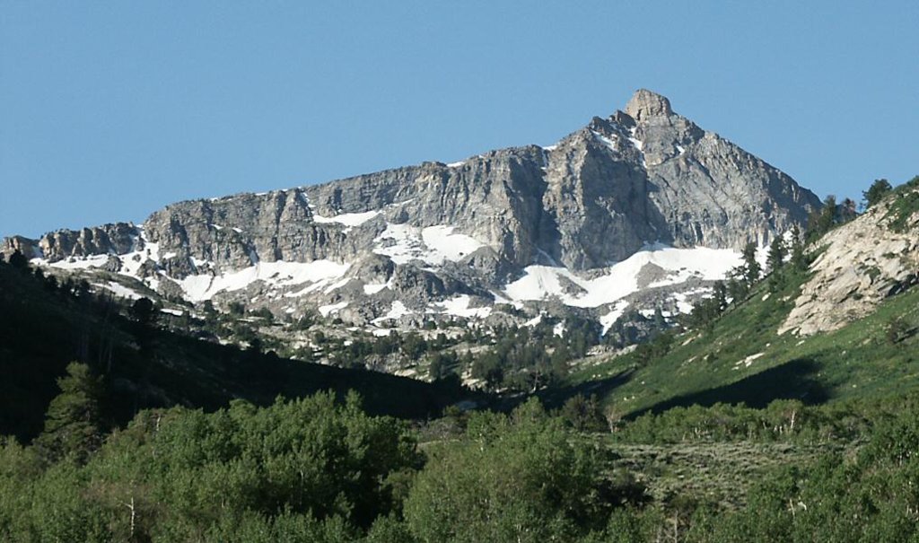 Photo №1 of Mount Fitzgerald