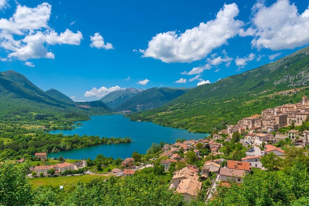 Abruzzo, Lazio and Molise National Park