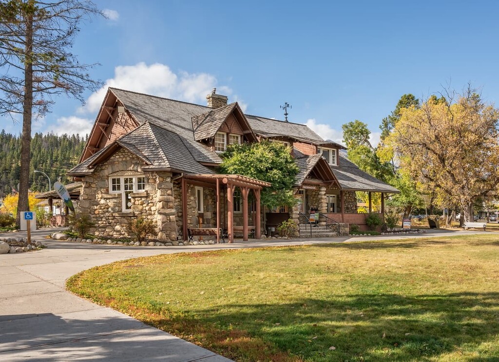 Exterior view of the historic information centre for Jasper National Park, Alberta, Canada