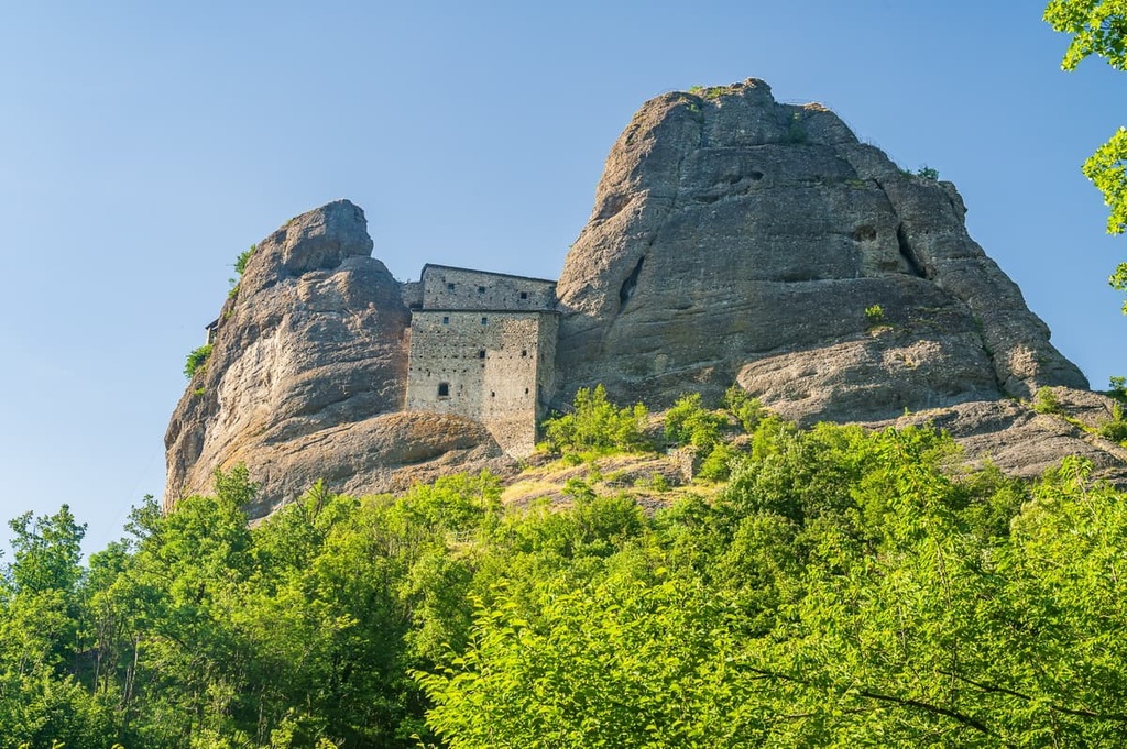 Castello della Pietra, Antola Natural Regional Park, Italy