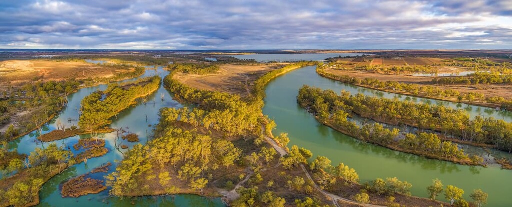 Murray River and Wachtels Lagoon, South Australia