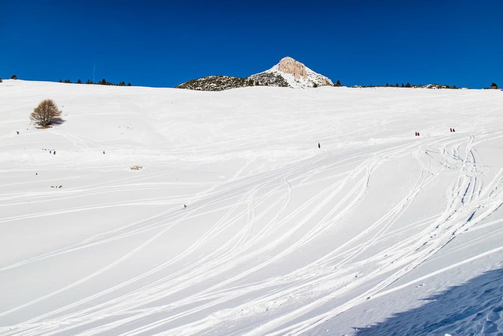 Skiing, Bletterbach Geopark, Italy