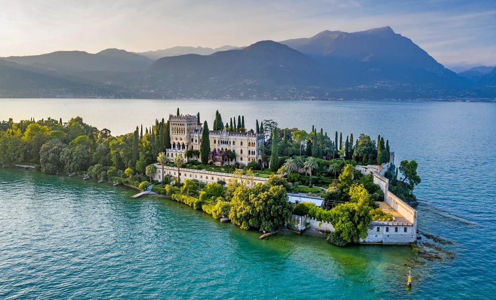 Borghese Island, Salò, Lombardy, Garda Lake, Italy