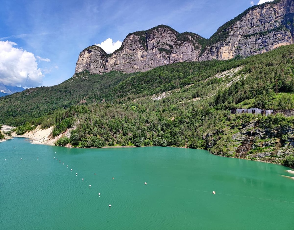 Pontesei Lake, Bosconero Group, Dolomites, Italy
