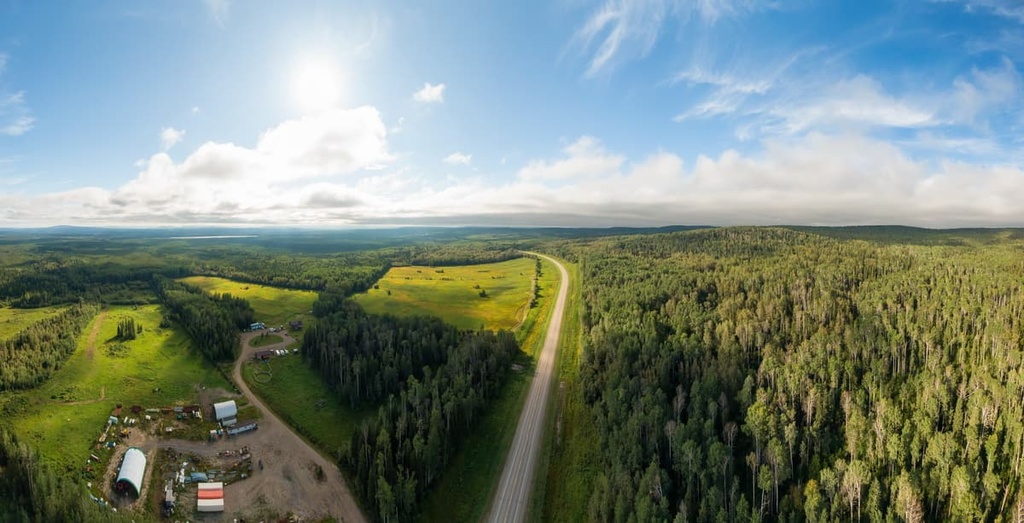 Northern Rockies Regional Municipality Mountains