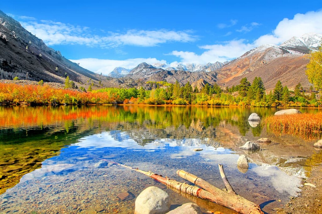 Sabrina lake, Bishop, California