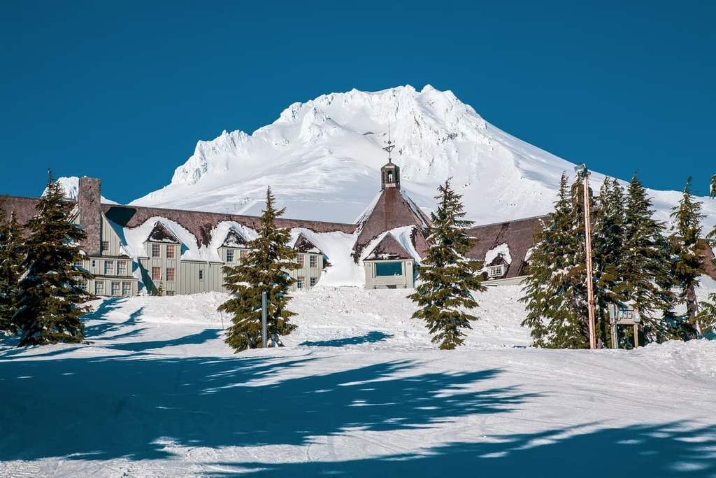 Mount Hood Timberline Lodge, Cascade Range