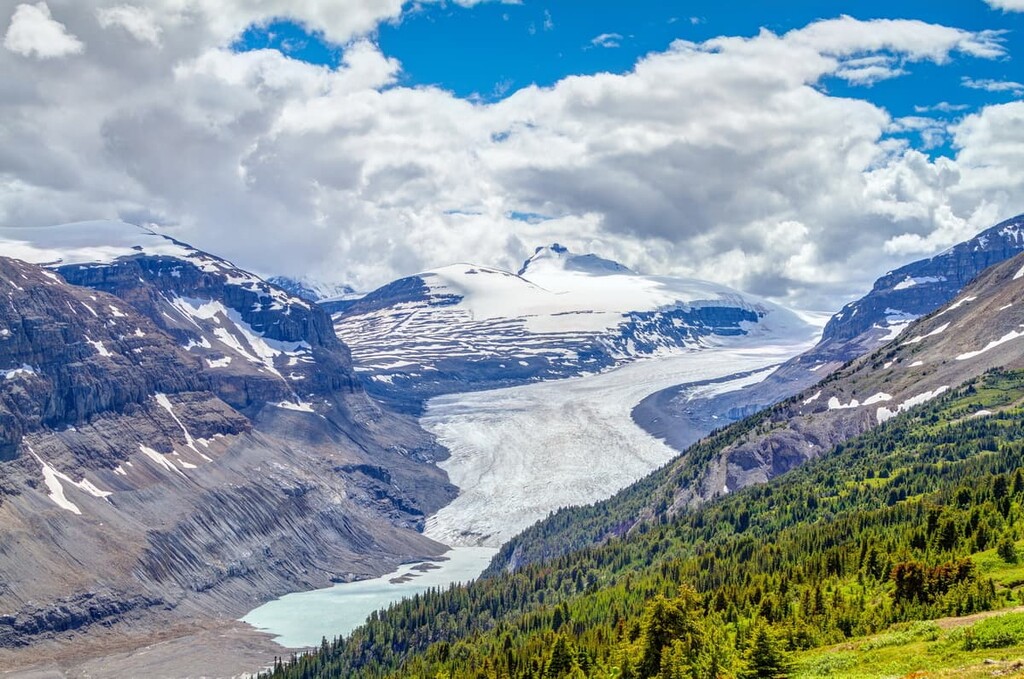 Saskatchewan Glacier , Columbia Icefield, Canada