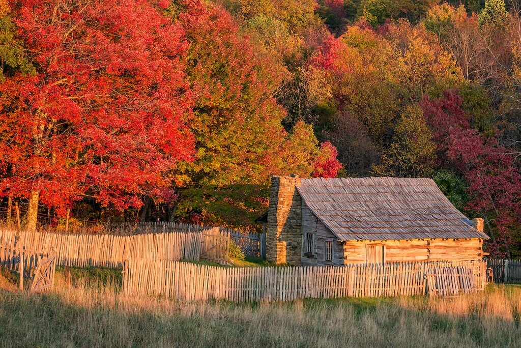 Autumn colors and old homestead, Cumberland Gap National Park