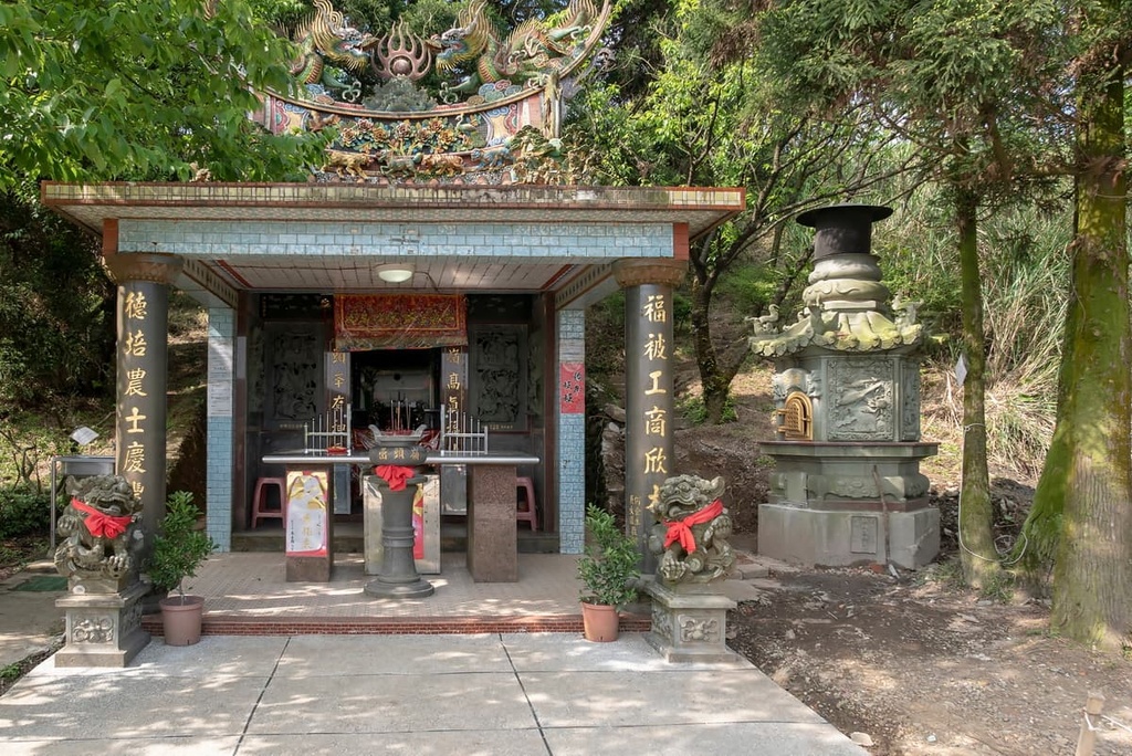 old temple, Dayoukeng and Jinbaoli Road Historic Preservation Area, Taiwan